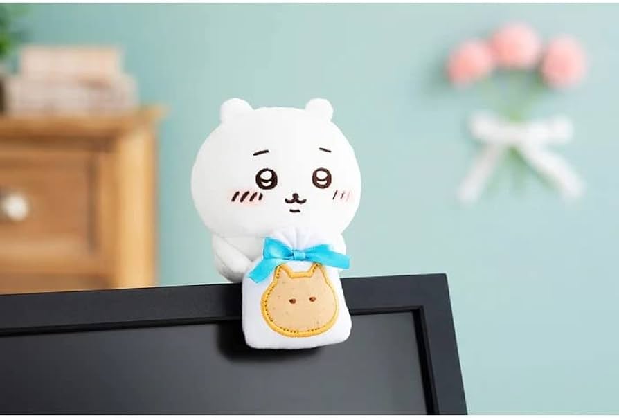 Amazon.co.jp: ちいかわ デスクトップから見守るひっかけぬいぐるみ