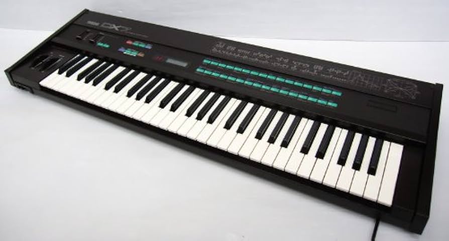 Amazon.co.jp: Yamaha DX7 Digital Synthesizer : Musical Instruments