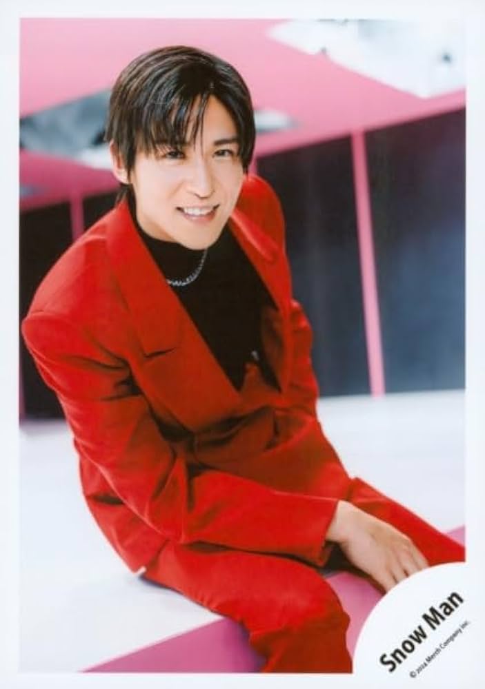 Amazon.co.jp: Snow Man 公式 生 写真（目黒蓮）SM03215 : ホビー