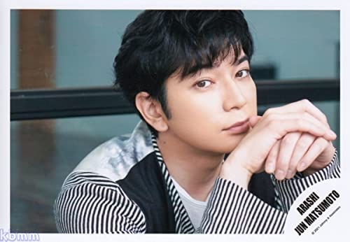 Amazon.co.jp: ARASHI 嵐 公式 生 写真 （松本潤）ARA00603 : おもちゃ