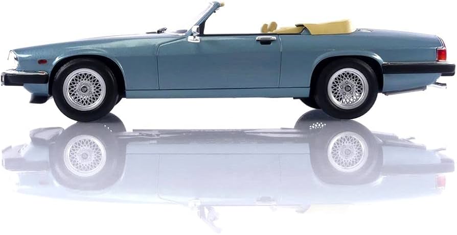 Amazon.co.jp: ノレブ 1/18 ジャガー XJ-S 5.3 H.E. コンバーチブル