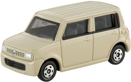 Amazon.co.jp: トミカ №082 スズキ ラパン (箱) : Hobbies