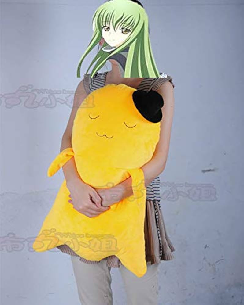 Amazon.co.jp: コードギアス☆C.C.（シーツー） チーズ君 ぬいぐるみ