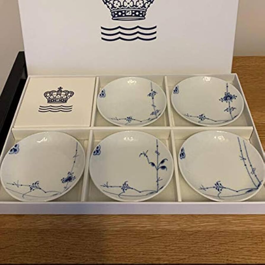 Amazon.co.jp: ロイヤルコペンハーゲン ブルーパルメッテ プレート5柄