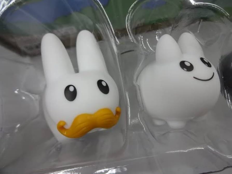 Amazon.co.jp: KOZIK kidrobot Labbit & Littons Smorkin' Labbit