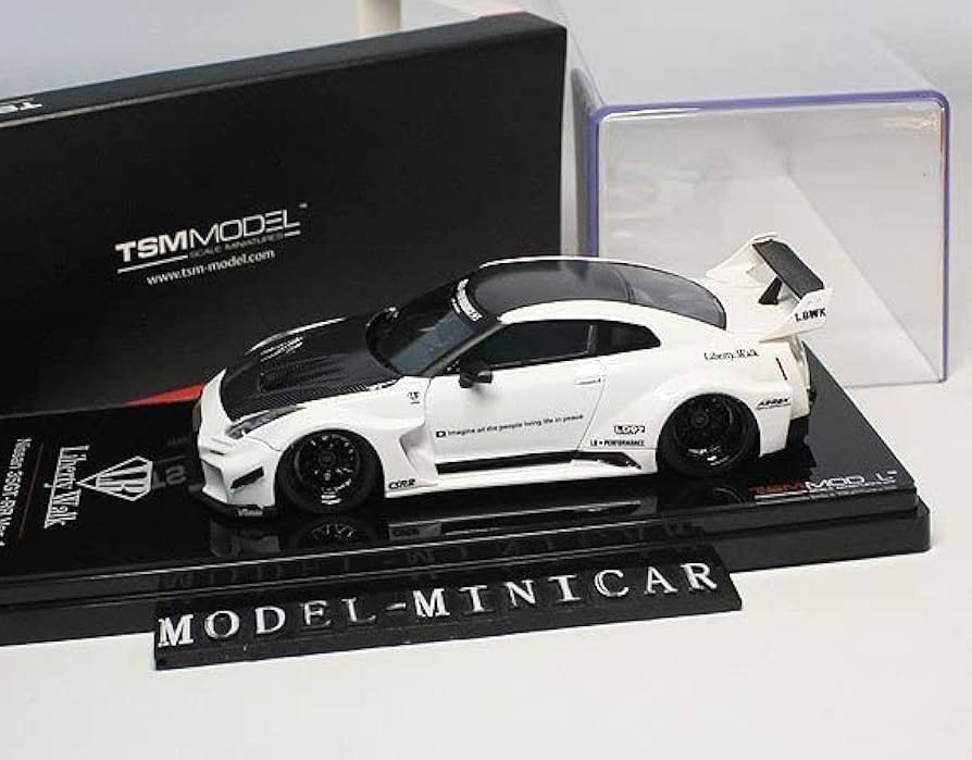 Amazon | 白！限定品！TSM 1/43 日産 NISSAN GT-R R35 LB Works