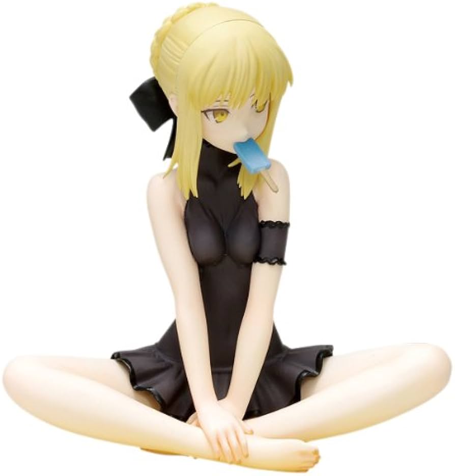 Amazon.com: Fate / hollow ataraxia Saber Alter (1/10 PVC Figure