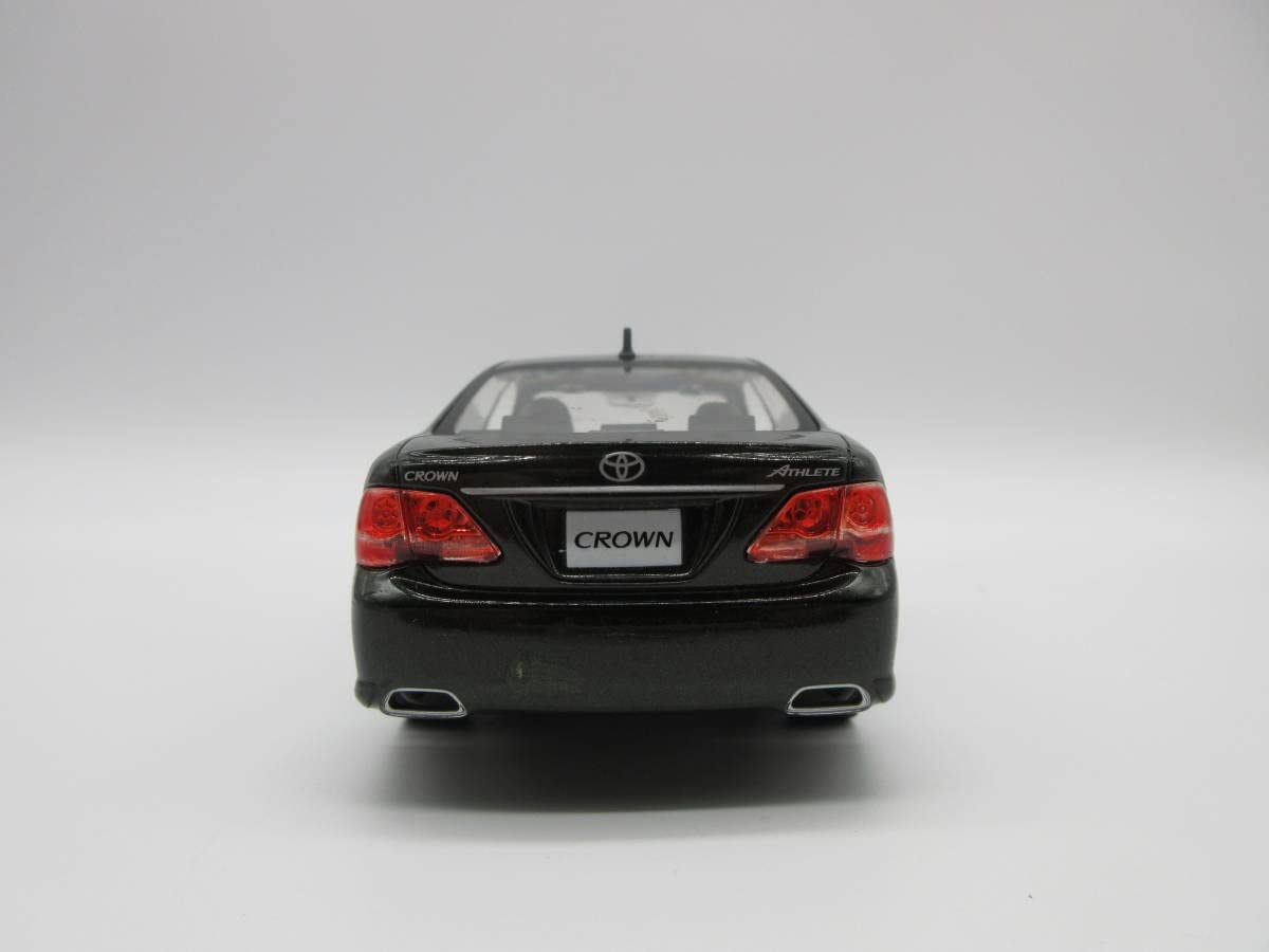 Amazon | 1/30 トヨタ クラウンアスリート 200系 ダークグリーンマイカ