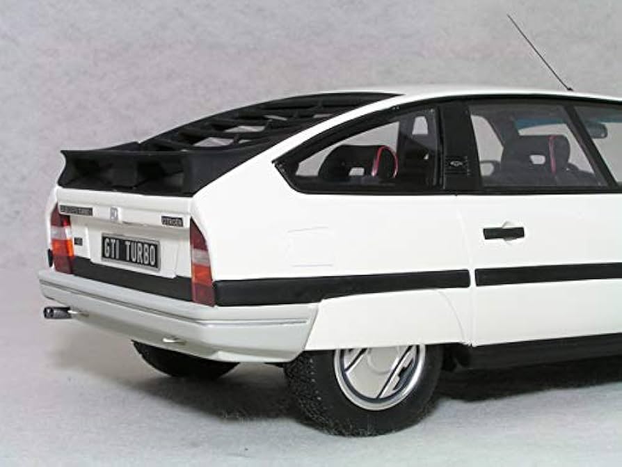 Amazon | 1/18 シトロエン 〓 CX 2.5 GTI ターボ 2 / ホワイト