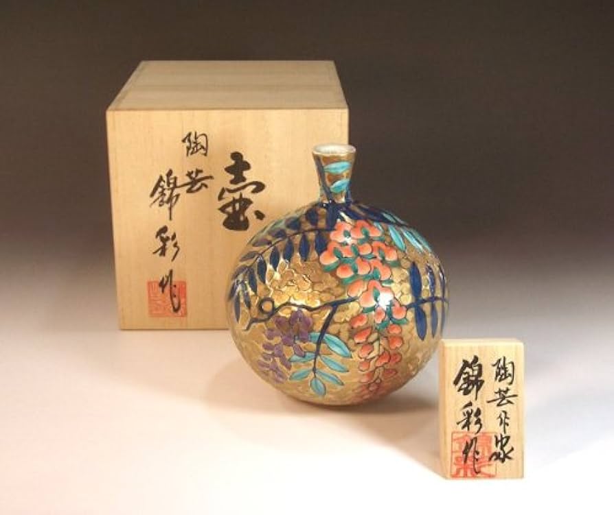 Amazon.co.jp: 有田焼・伊万里焼の高級陶器花瓶・飾り壺｜贈答品