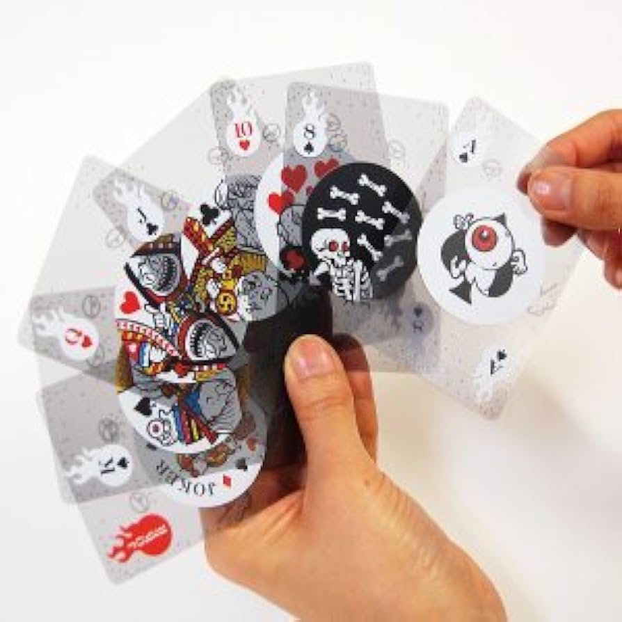 Amazon.co.jp: 妖怪舎 ゲゲゲの鬼太郎 妖怪クリアトランプ : おもちゃ