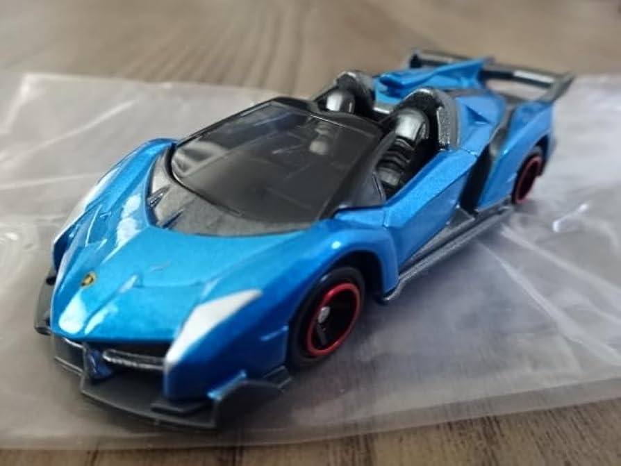 Amazon.co.jp: トミカ ランボルギーニ ヴェネーノ ロードスター ブルー