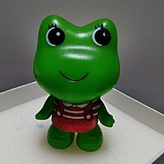 Amazon.co.jp: 昔の薬局のケロヨン&おまけ : おもちゃ