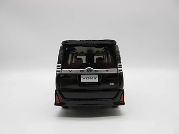 Amazon | 1/30 トヨタ ヴォクシー ハイブリッド 80 ZS VOXY 後期