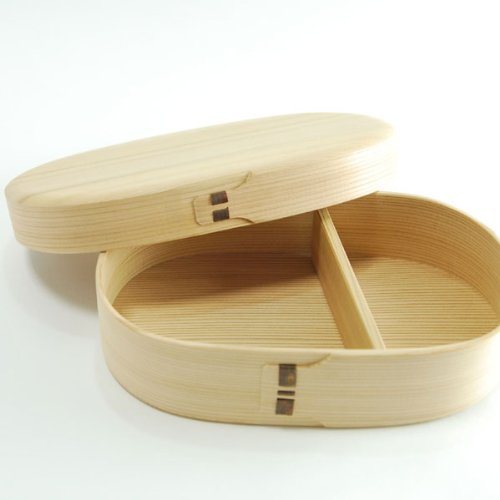 Amazon | 【柴田慶信商店】 曲げわっぱ 小判弁当箱 中 | 柴田慶信商店