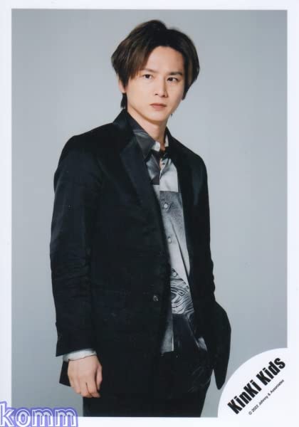 Amazon.co.jp: Kinki Kids 公式生写真（堂本光一）KKK00584 : おもちゃ