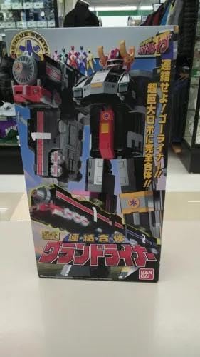 Amazon.co.jp: 救急戦隊 ゴーゴーファイブ DX 連結合体 グランド