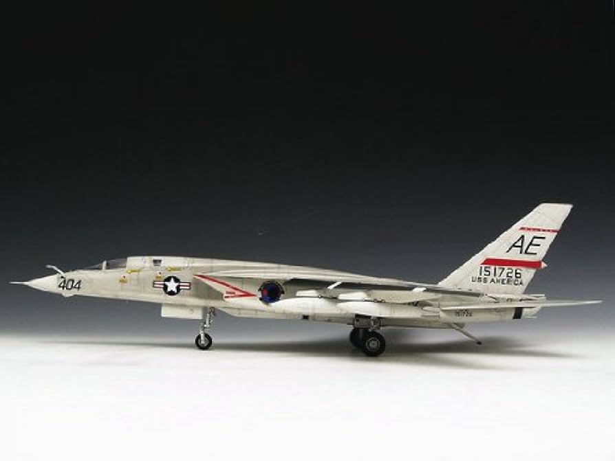 Amazon | トランペッター 1/48 米海軍 RA-5C ヴィジランティ