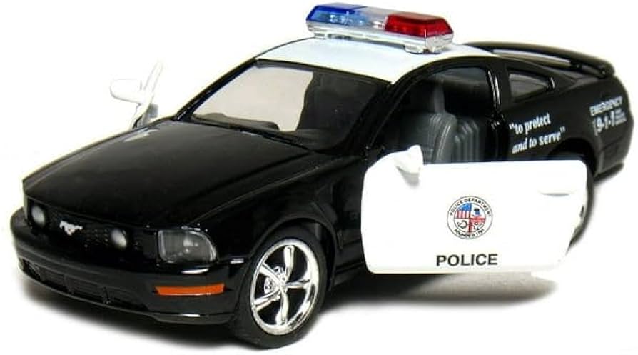 Amazon | Ford Mustang GT 2006 1/36 Sclae Diecast Model Car
