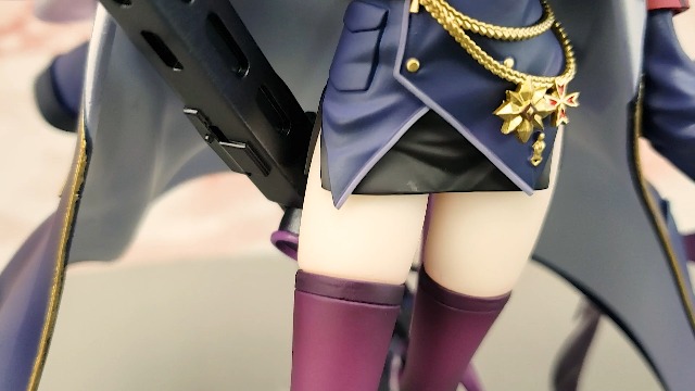 Amazon | ブルーアーカイブ「空崎ヒナ」 1/7スケール PVC製塗装済み