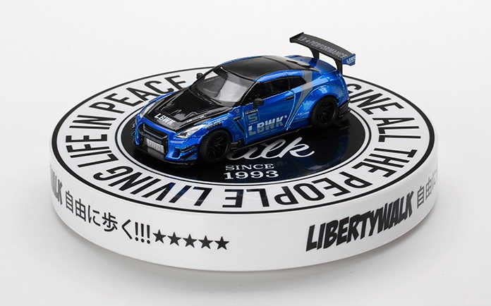 Amazon | 1/64 ミニカーの展示に！MINI-GT ディスプレイ ターン
