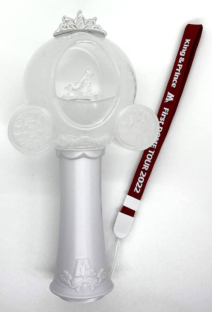 Amazon.co.jp: King & Prince 【 オリジナルペンライト 】 First DOME