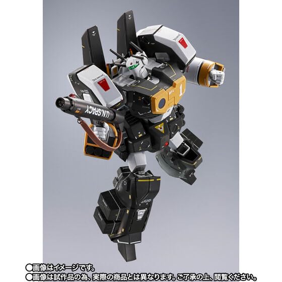 Amazon.co.jp: DX超合金 VF-1S アーマードバルキリー（ロイ