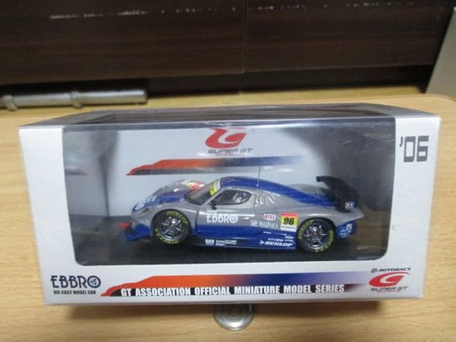 Amazon.co.jp: エブロ 1/43 ヴィーマック350R チーム ノバ 2006