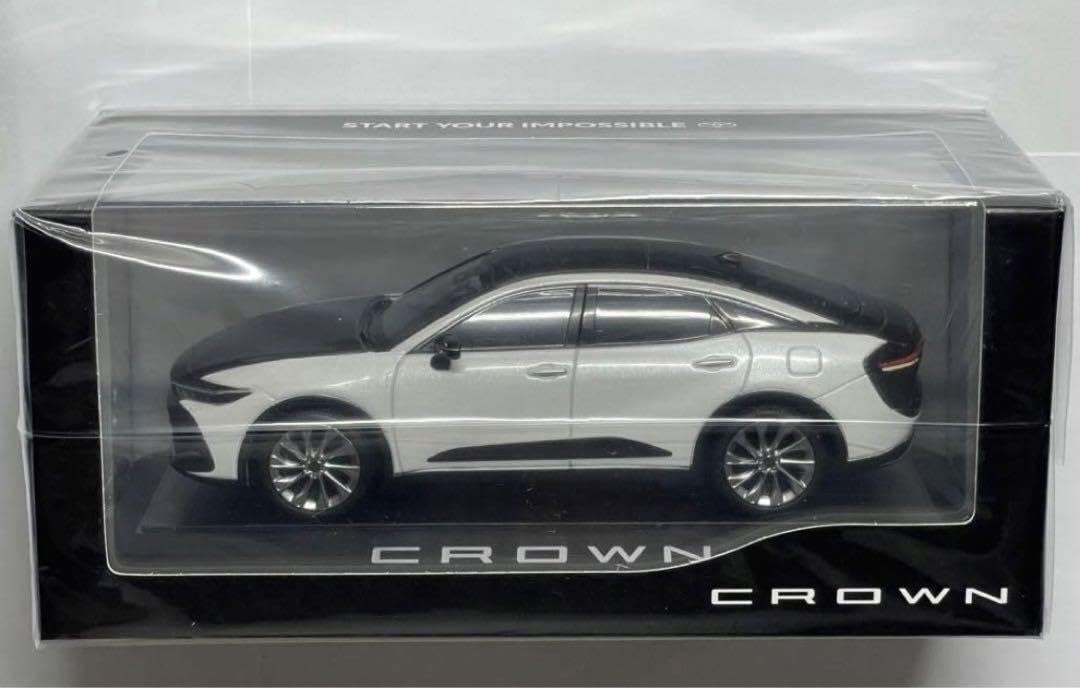 Amazon.co.jp: トヨタ クラウンクロスオーバー 色見本カラーサンプル