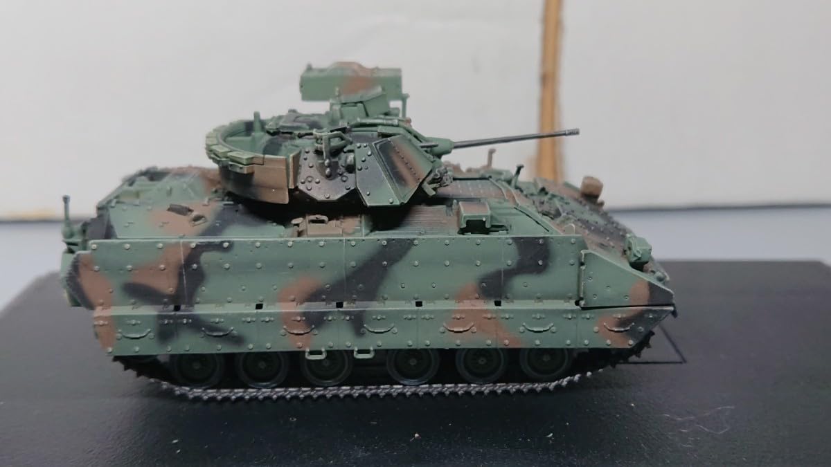 Amazon | 1/72 ドラゴンアーマー アメリカ陸軍 M2A2 ODS ブラッドレイ