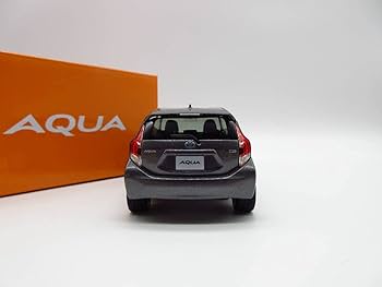 Amazon | 1/30 トヨタ アクア AQUA 中期 カラーサンプル 非売品