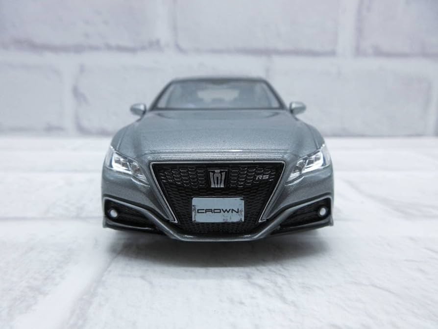Amazon | ミニカー 1/30 ミニカー クラウン RSアドバンス 後期 220系