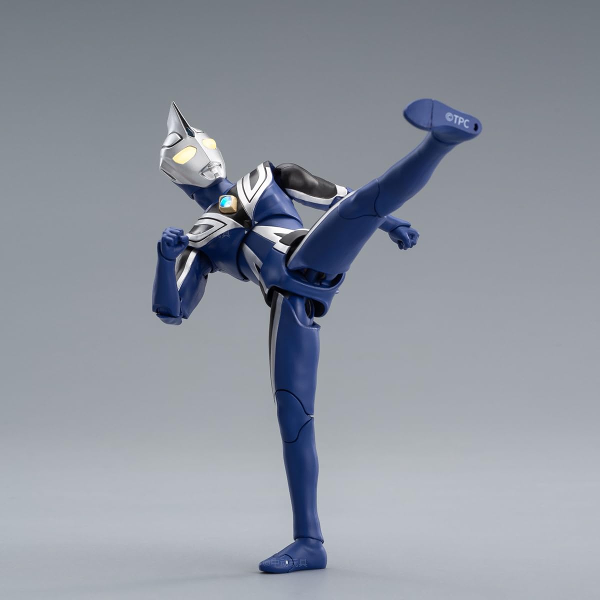 Amazon.co.jp: HiPlay 中動モデル ZDTOYS 1/10 ウルトラマン アグル UL