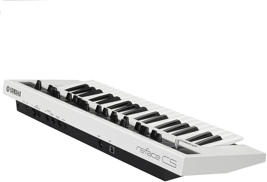 Amazon.com: Yamaha REFACE CS Portable Analog Modeling Synthesizer