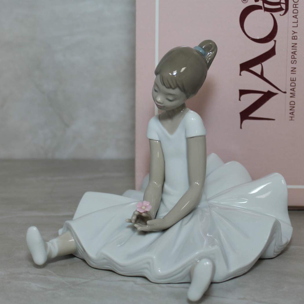 Amazon.co.jp: ナオ Nao リヤドロ 人形 夢見るバレリーナ 02001456