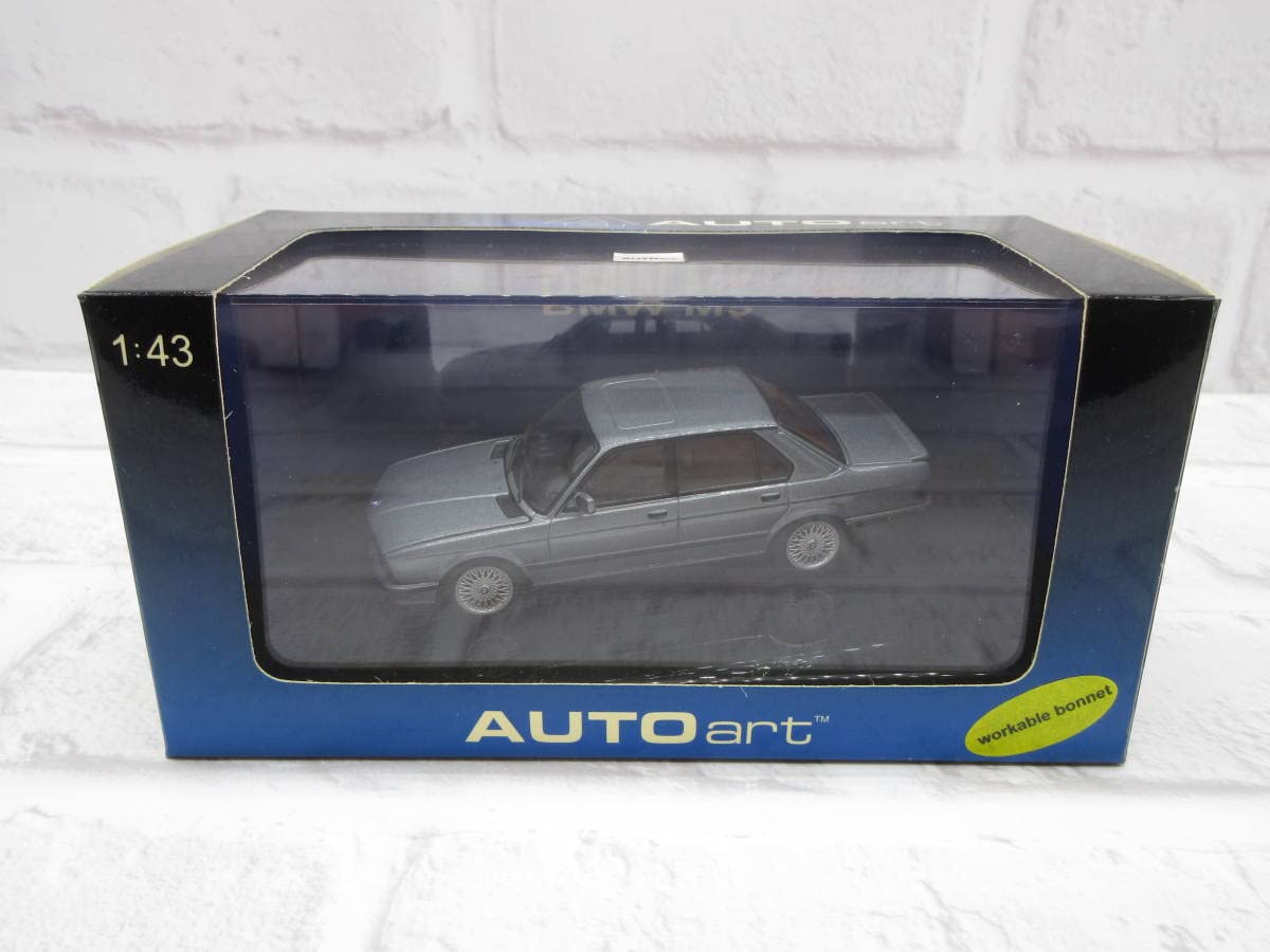 Amazon.co.jp: ミニカー 1/43 オートアート BMW M5 E28