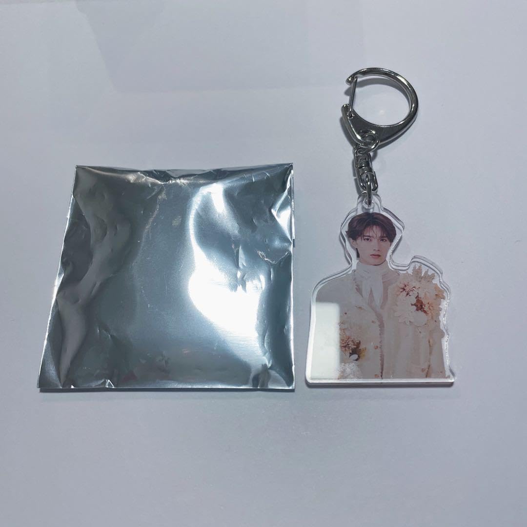 Amazon.co.jp: 山中柔太朗 M!LK 生誕グッズ アクリルキーホルダー