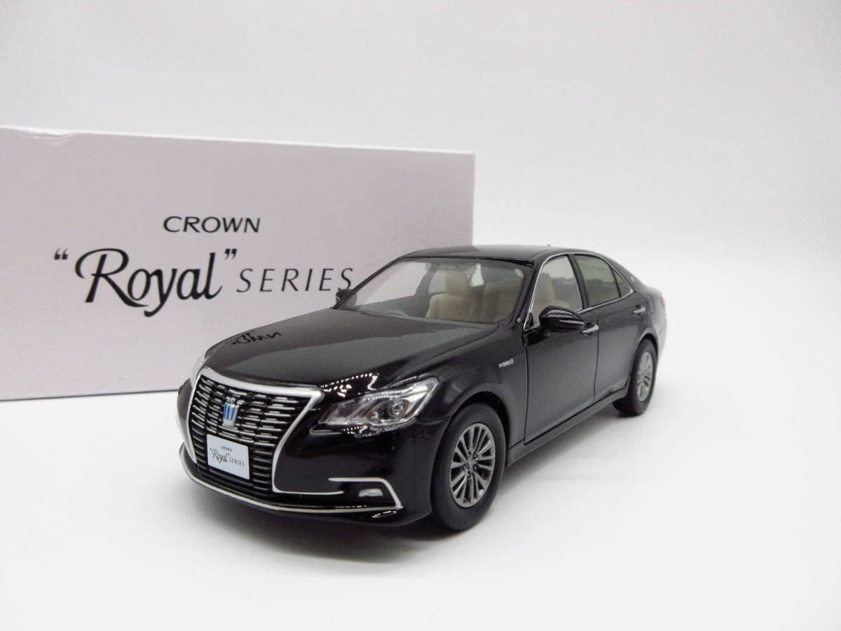 Amazon | 1/30 トヨタ クラウンロイヤル ロイヤルサルーン 210系 後期