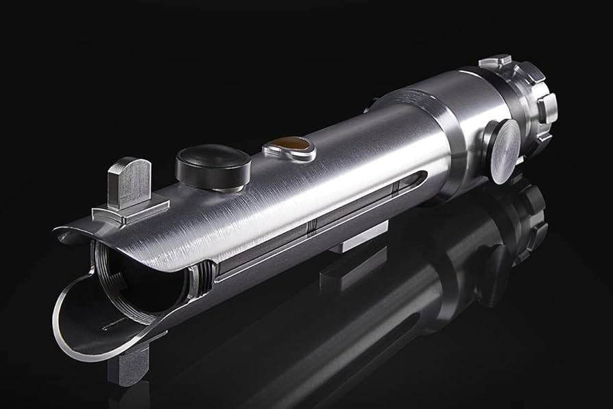 Amazon.com: Star Wars The Black Series Ahsoka Tano Force FX Elite