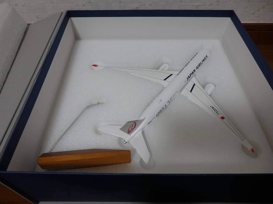 Amazon.co.jp: 限定 日本航空 JAL A350 A350-900 エアバス 2号機 1:200
