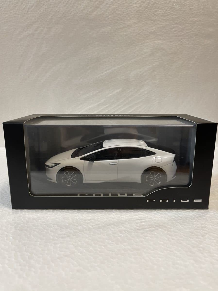 Amazon | 1/30 ミニカー 新型 プリウス PRIUS 60系 非売品 カラー