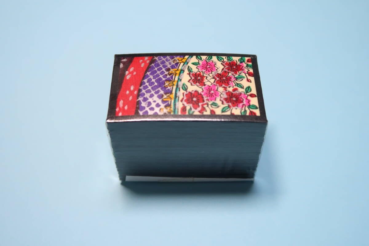 Amazon.co.jp: 松井天狗堂 手摺り花札 鳳凰 古歌入り 黒裏 花かるた