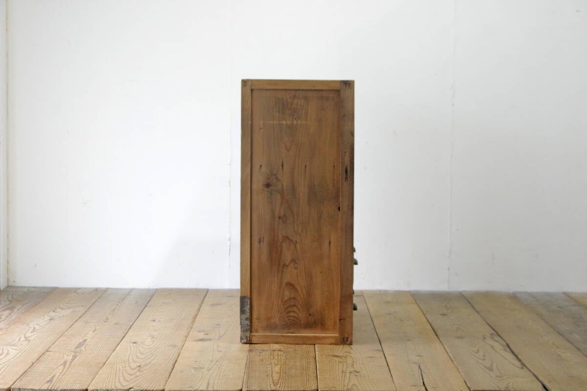 Amazon.co.jp: レトロ戸棚食器棚収納キャビネットガラス引き戸引き出し