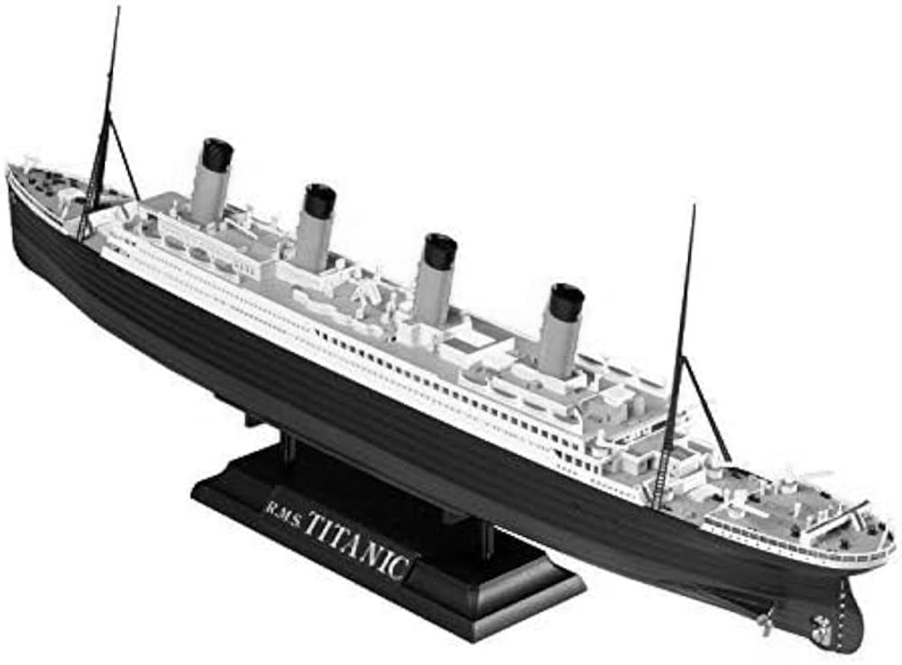 Amazon | 童友社 1/700 凄!プラモデル No.22 R.M.S タイタニック LED付