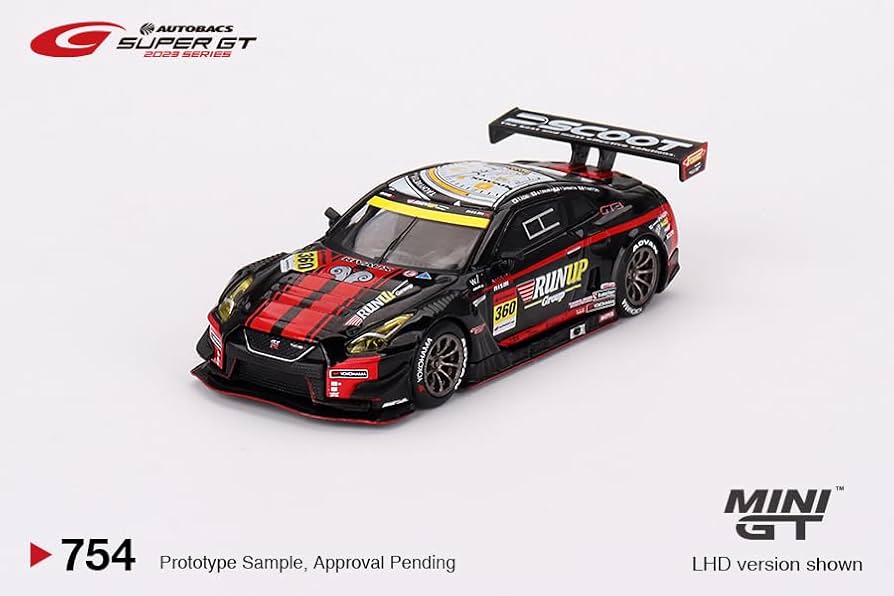 Amazon.com: Diecast Model Car Nissan GT-R NISMO GT3, Rivaeux, 1:64