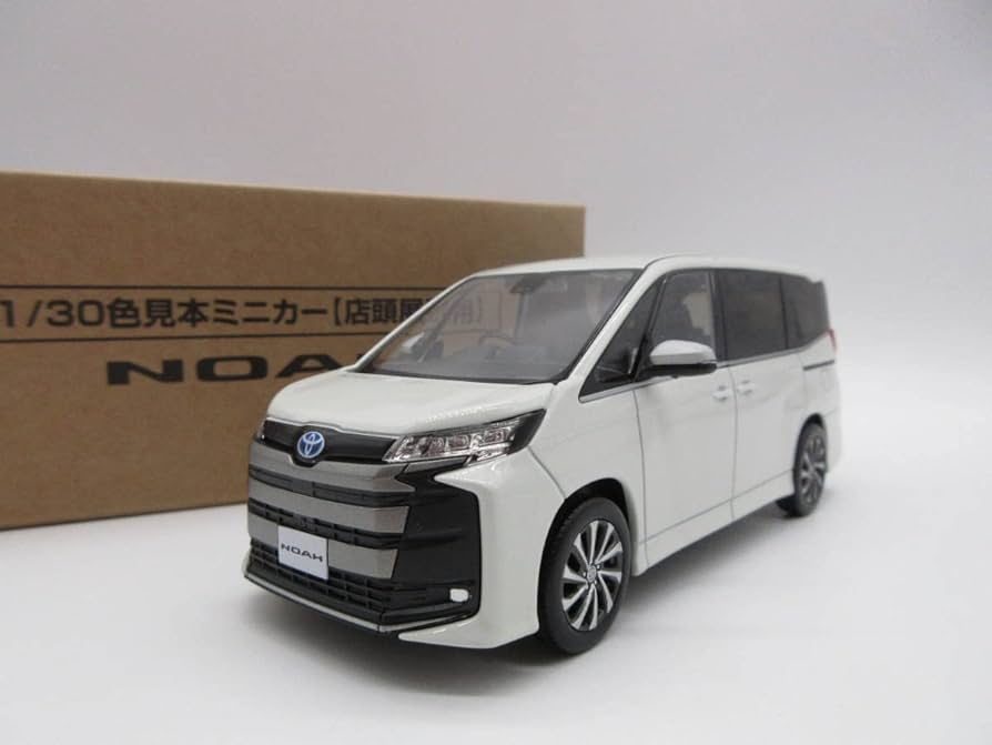 Amazon | 1/30 トヨタ 新型ノア S-Z 2022年モデル カラーサンプル