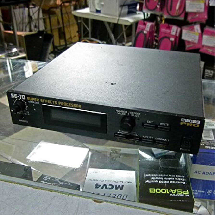 Amazon | BOSS SE-70 | エフェクター・プロセッサー | 楽器・音響機器