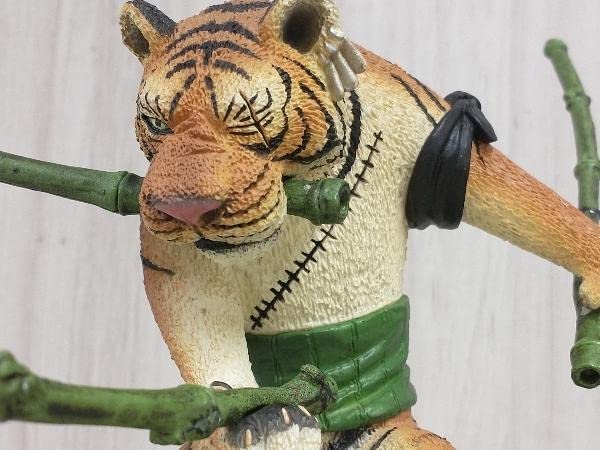 Amazon | Figuarts ZERO Atrtist Special ロロノア・ゾロ as トラ