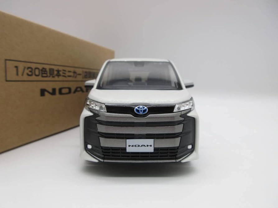 Amazon | 1/30 トヨタ 新型ノア S-Z 2022年モデル カラーサンプル