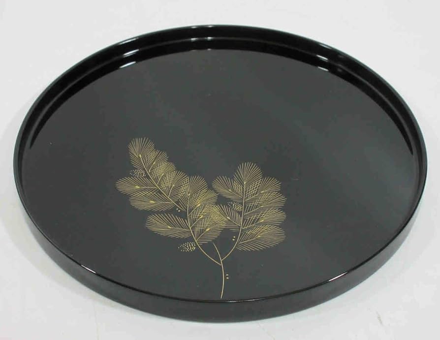 Amazon.co.jp: □輪島塗 前古孝人 木製本漆 『沈金松紋丸盆』 24cm